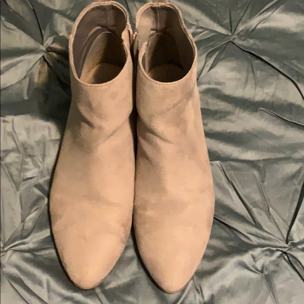 Women’s Old Navy Booties
